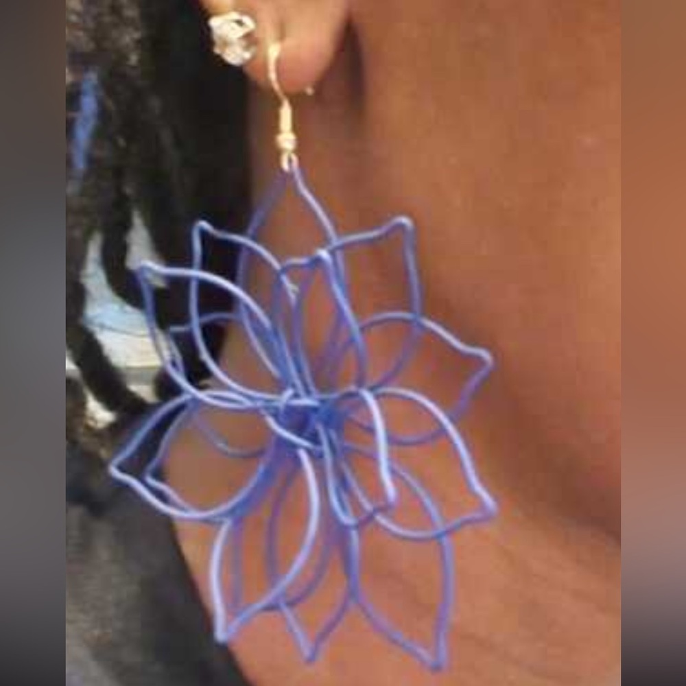 New blue flower earrings